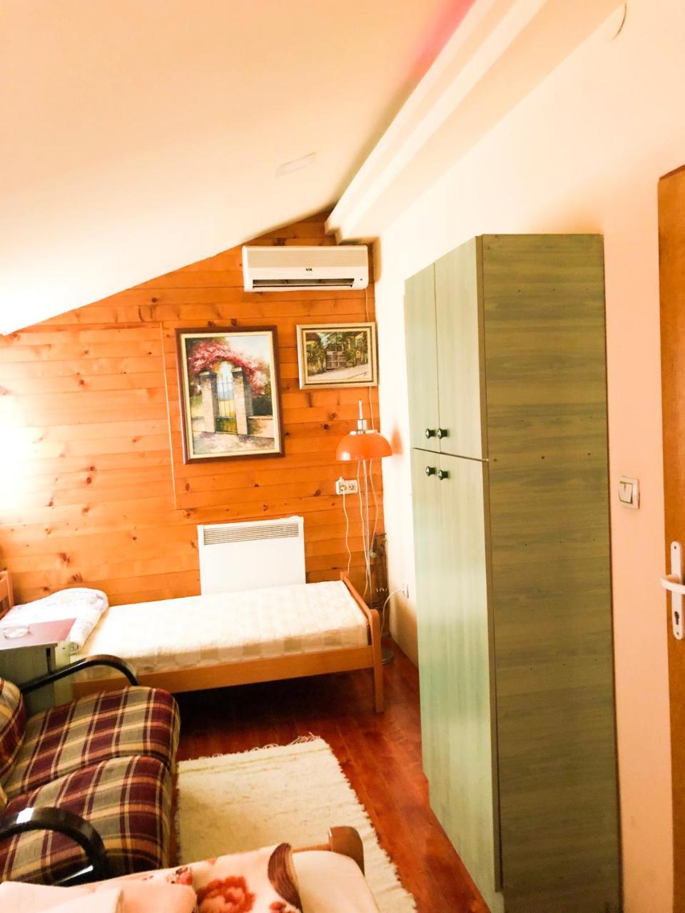 Vila Aleksandar Smederevo Exterior foto